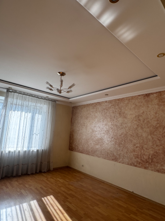3-к в центре, лучший комплекс с охраной Донецк