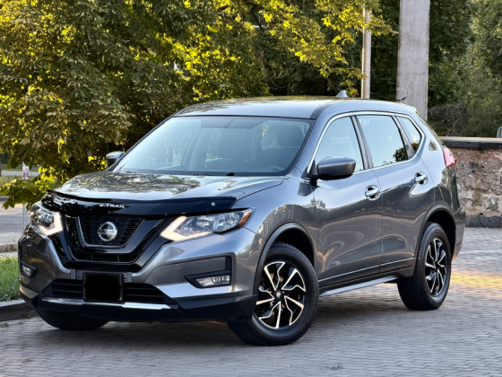 Шикарный Nissan Rogue ( X-Trail ) AWD Донецк