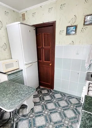 Продам 2к.кв. Кировский р-н. мкр. Текстильщик. Ориентир ск "Ледовый дворец". ул.Терешковой. Донецк