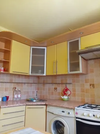 Сдам 3-х комнатную квартиру в Куйбышевском районе. Донецк