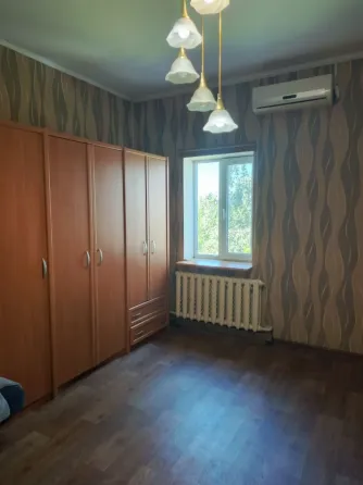Продам большой, уютный дом ул. Новочеркасская, 20 соток. Донецк