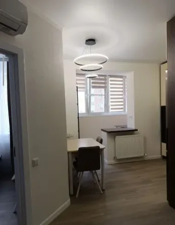 Продам квартиру 41, 3 м с евроремонтом и мебелью Донецк