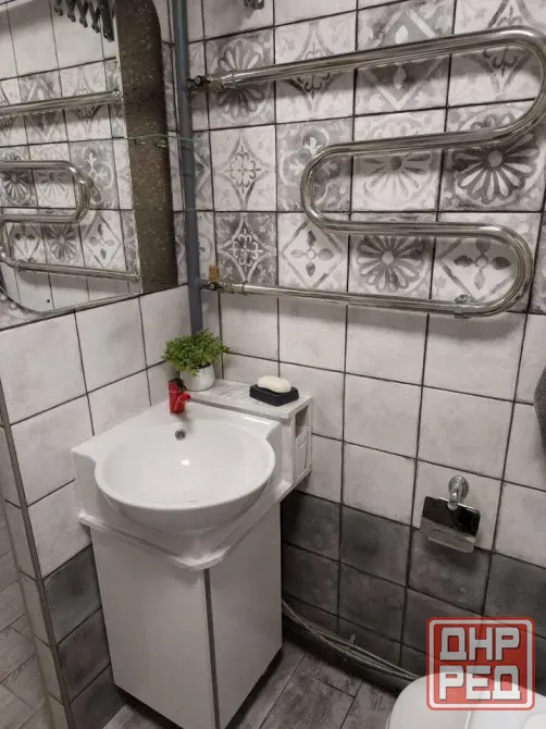 Ворошиловский/Киевский район, проспект Мира, Изумруд, Администрация Города Донецк - изображение 9
