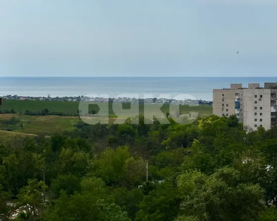 Продаётся трёхкомнатная квартира с видом на море в Левобережном районе Мариуполь