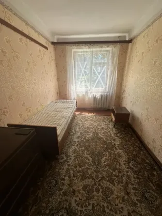 Продается 2-ком. квартира, г.Торез, м-н 4 Торез