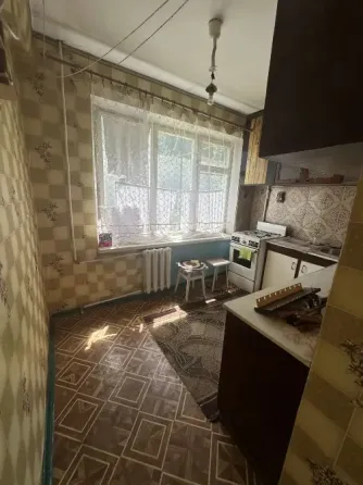 Продается 2-ком. квартира, г.Торез, м-н 4 Торез