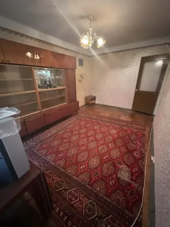 Продается 2-ком. квартира, г.Торез, м-н 4 Торез
