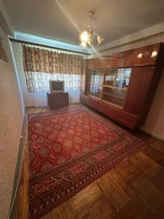 Продается 2-ком. квартира, г.Торез, м-н 4 Торез