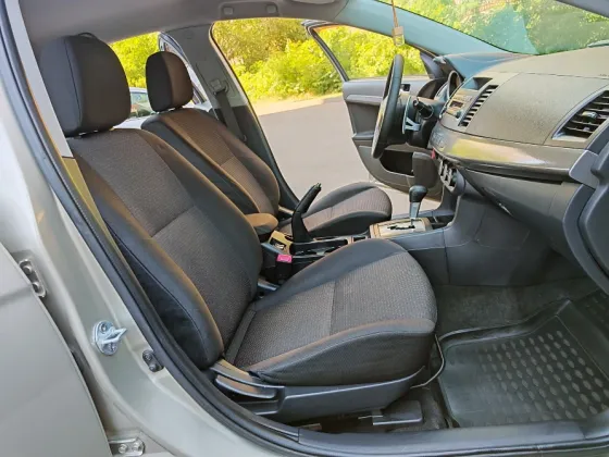 2007 Mitsubishi Lancer 2.0 CVT Донецк