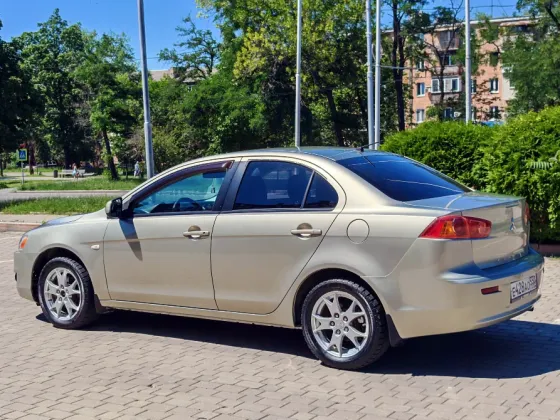 2007 Mitsubishi Lancer 2.0 CVT Донецк