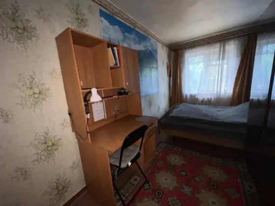 Калининский рынок. Продажа 2х комнатной квартиры. Донецк