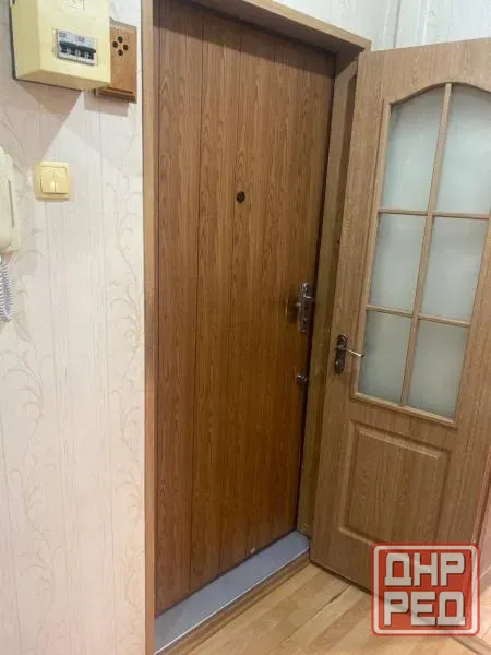 3-комнатная квартира,68м2,Буденновский р-н,Майский рынок.Цена 5млн Донецк - изображение 1