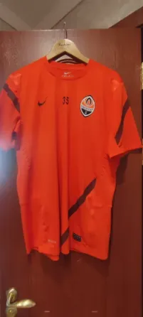 новые оригинальные футболки nike фк шахтер Донецк