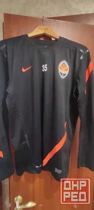 новые оригинальные футболки nike фк шахтер Донецк - изображение 2