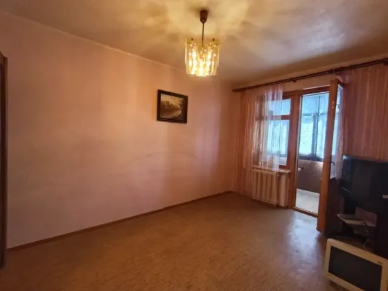 Продается 2х.комн. Калининский , Контур Донецк