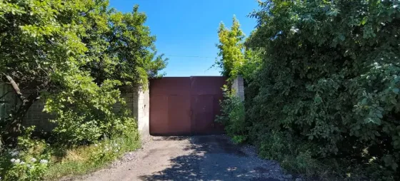 продам производственно - складскую базу. Макеевка