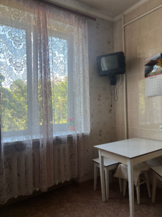п-т Театральный, трёхкомнатная, вода 24/7, мебель, техника Донецк
