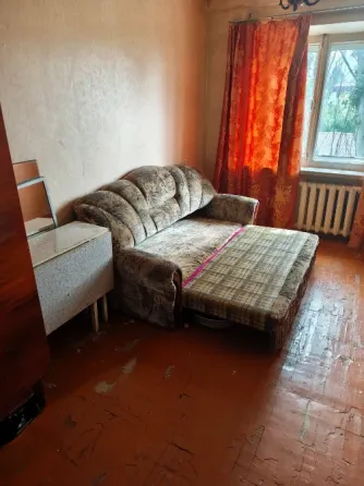 продам 2 к.кв. калин. р. шевченко - марии ульян. кирпич 2300 мил р торг. Донецк
