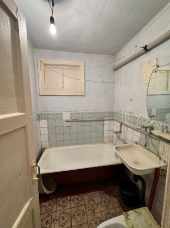 Продажа 2-комнатной квартиры 3/3, в г. Макеевка, Горняцкий р-н, красная звезда, ориентир котельная Макеевка