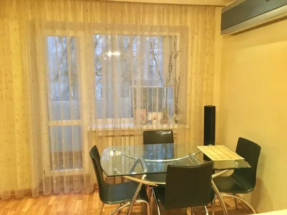 Продажа 3-комнатной квартиры. Ориентир Донецк сити - Рынок «Маяк» Донецк