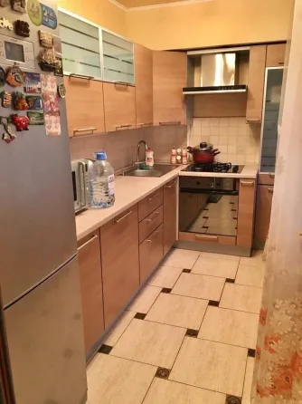 Продажа 3-комнатной квартиры. Ориентир Донецк сити - Рынок «Маяк» Донецк