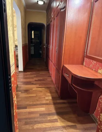 Сдам 2-к. квартиру, Ленинский пр-кт 6, Цирк Донецк