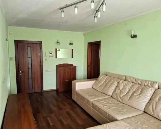 Продается 2-комнатная comfort-class ориентир: парк "Строитель" Донецк