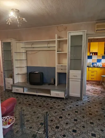 Сдам 2 км кв пр. ильича дс дружба Донецк