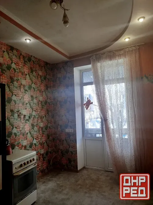 Продам 2х комнатную в центре, улица Московская Макеевка - изображение 2