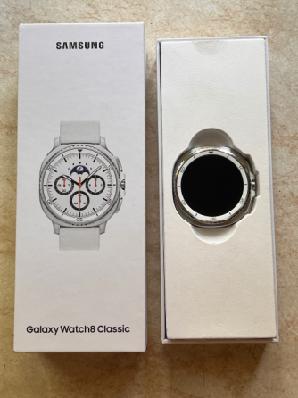 Продам Смарт-часы Samsung Galaxy Watch 8 Classic LTE 46мм 1.34" Super AMOLED белый Макеевка