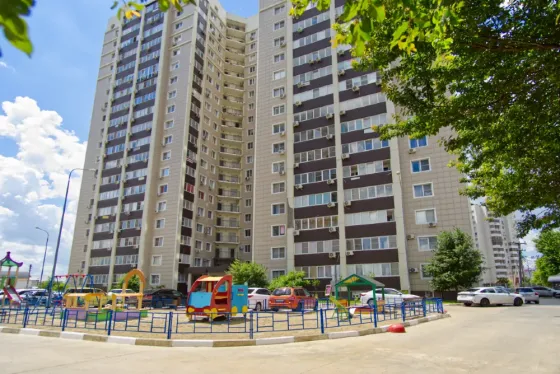 Уютная видовая квартира с современным ремонтом и полной меблировкой Краснодар