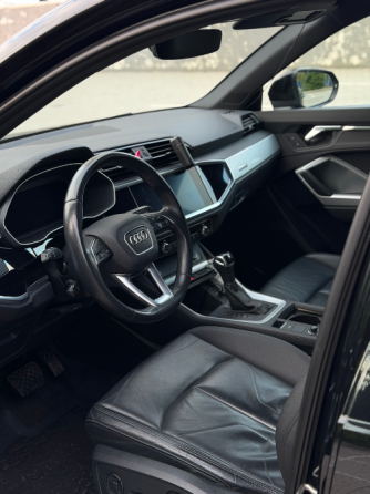 Продам AUDI Q3 Донецк