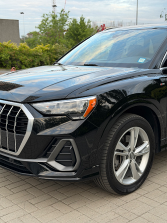 Продам AUDI Q3 Донецк
