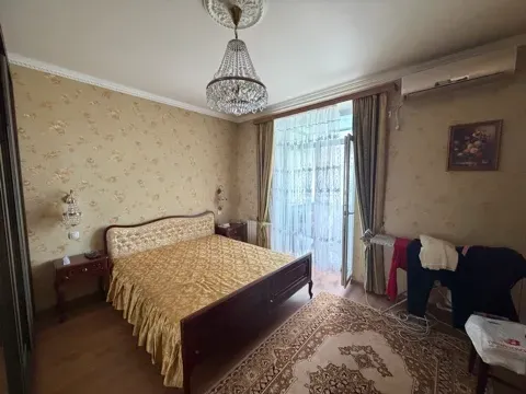 Продам 3-х комнатную квартиру в Донецке Донецк