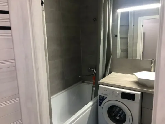 Предлагаем в аренду двушка в Ленинском районе Донецк