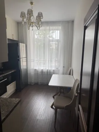 Продаётся 3-х комн.квартира 84,6 в.м. Мариуполь