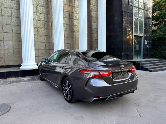 Toyota Camry 2018 Донецк