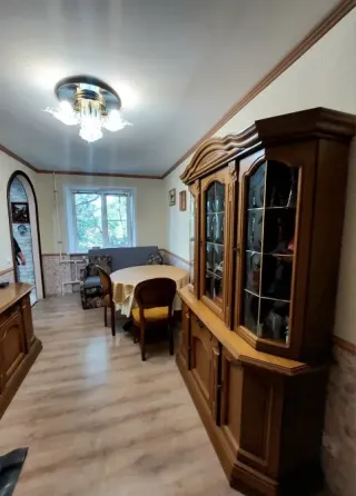 2ком.кв.-центральный район, с гаражом Мариуполь