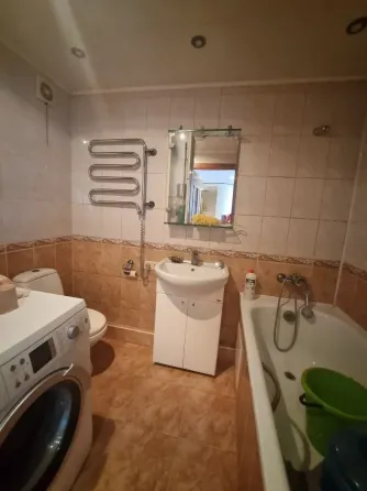 Продам 3 комн Прожекторная Донецк