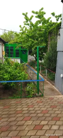 Продам дом со всеми удобствами в г. Енакиево . Енакиево