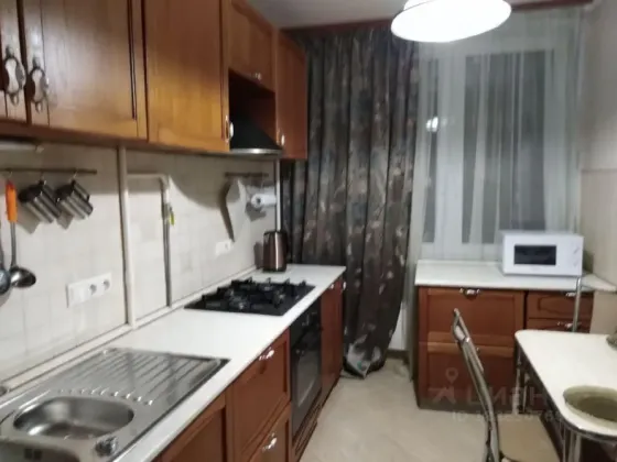 Квартира 63 м², 2-й этаж кирпичной хрущёвки Донецк
