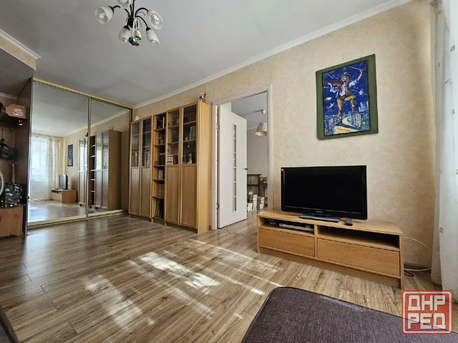 Двухкомнатная квартира 50 м² на 5-м этаже 9-этажного панельного дома Донецк - изображение 2