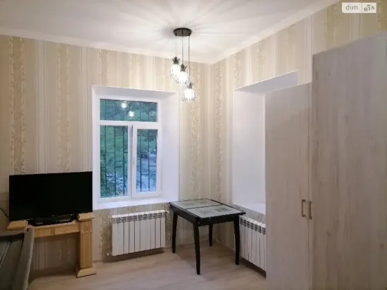 Сдаётся однокомнатная квартира Куйбышевский район Ориентир: Азотный Донецк