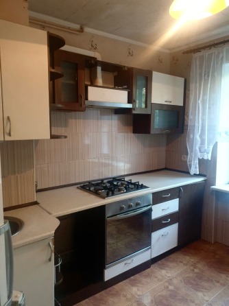 Продаётся светлая трехкомнатная квартира, Шахтерская площадь! Донецк