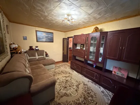 Продам 2-х ком. кв., Автономка, 1/5 эт., 51 м.кв. - Макеевка, ул. Заслонова, пос. Бажанова Макеевка