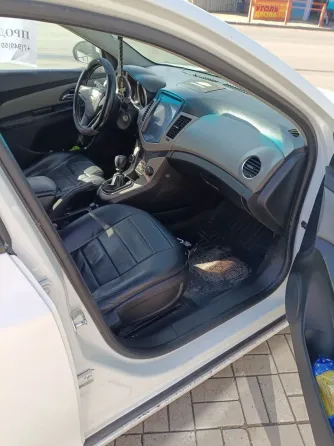 Продам Chevrolet Cruze (Шевролет Круз) Донецк