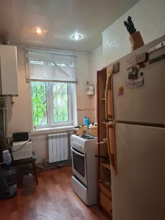 Продам 2 км.кв с автономным отоплением Донецк