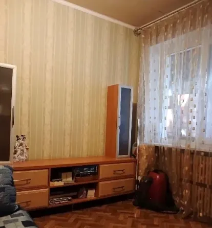 Продам 4к.кв. Ворошиловский р-н. Ориентир Набережная. пр.Дзержинского. Донецк