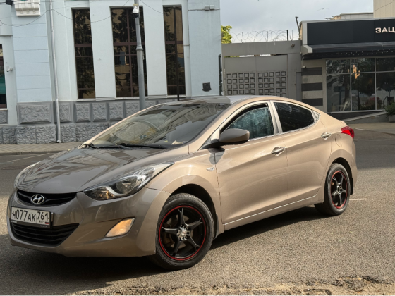 Hyundai Elantra 2012 1.6 Донецк