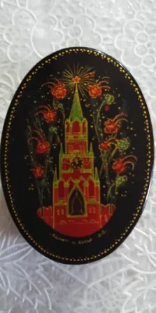 Шкатулка лаковая. Холуй. Салют. Москва. Кремль. Донецк